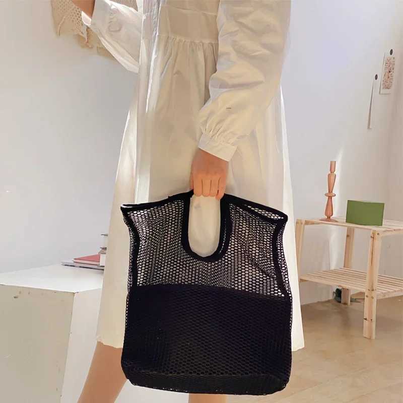New Arrival Womens handbag summer classic shopping bag cute style womens beach bag simple design large handbag T250303