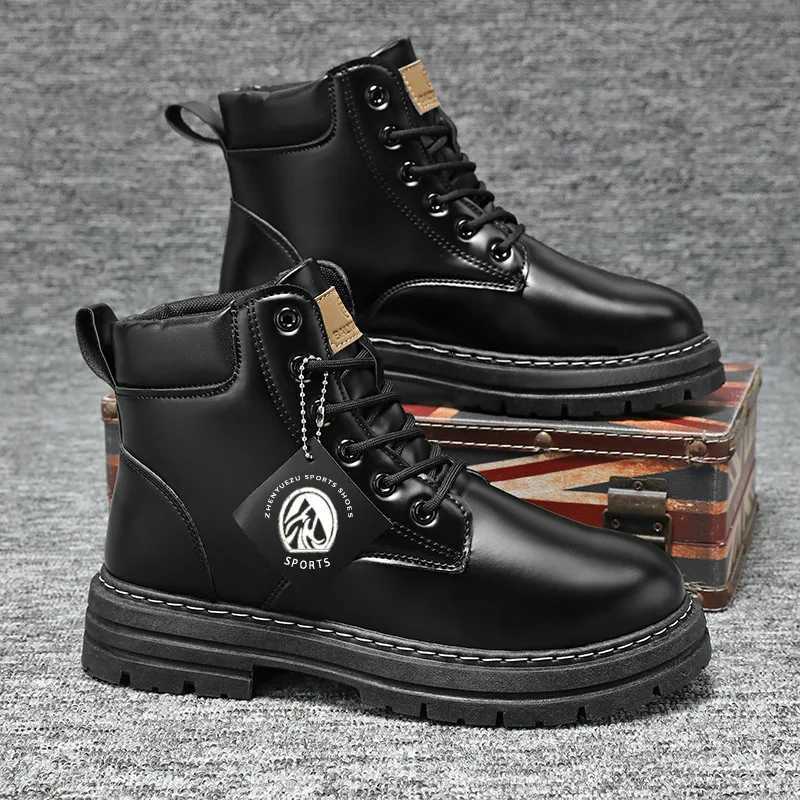 Mens leather shoes top boot designer luxury mens motorcycle boots British style mens ankle boots branded lace upper platform boots Z250303