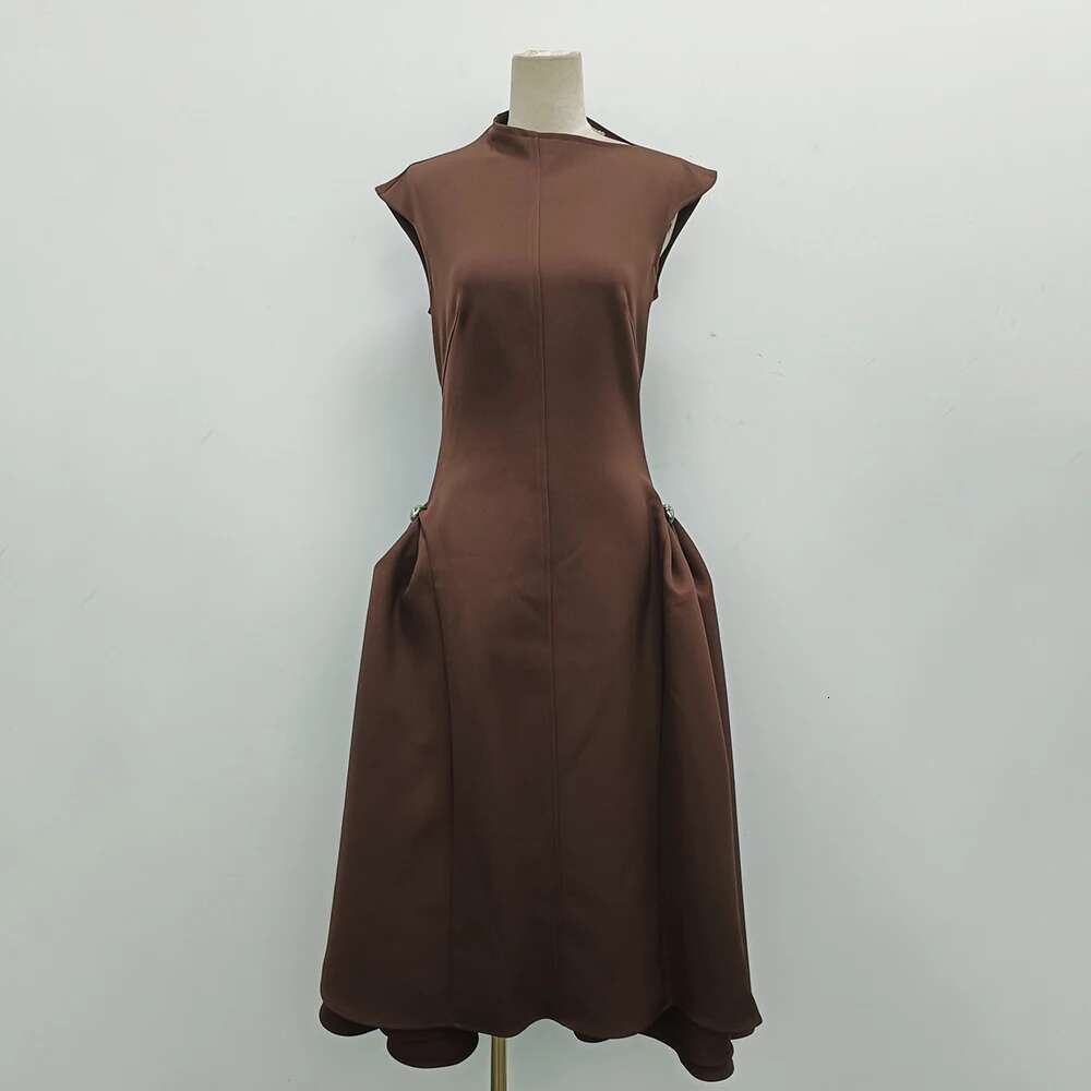 TWOTWINSTYLE Patchwork Folds Dresses For Women Asymmetrical Collar Sleeveless High Waist Solid A E Dress Female Fashion 2024