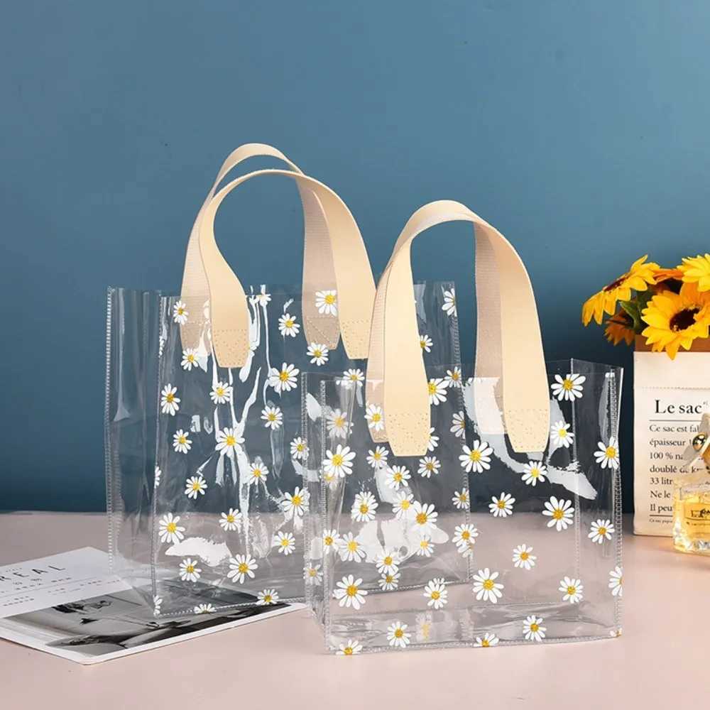 New Arrival Transparent Clear Tote Bag High Quality PVC Handle Transparent Shopping Bags Little Daisy Hand Gift Bag T250303
