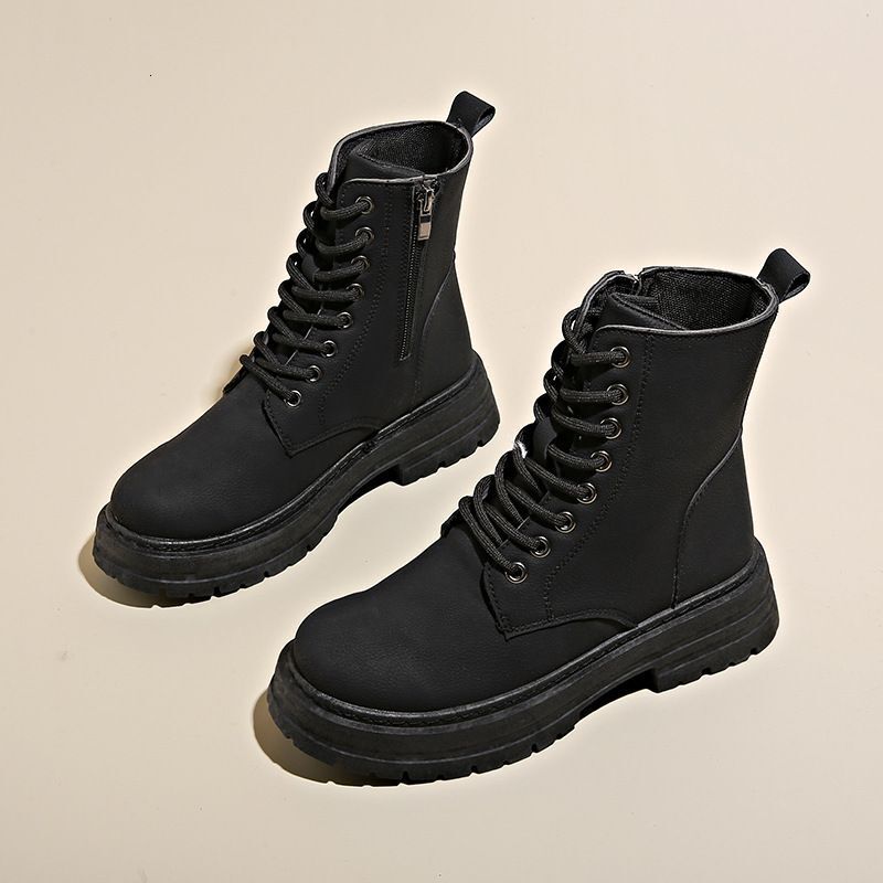 2025 Designer s New Fashion Martin Women s Autumn UK Thick Bottom Short Multi Functional Yellow Brown Black Spot Short Boots Casual Shoes