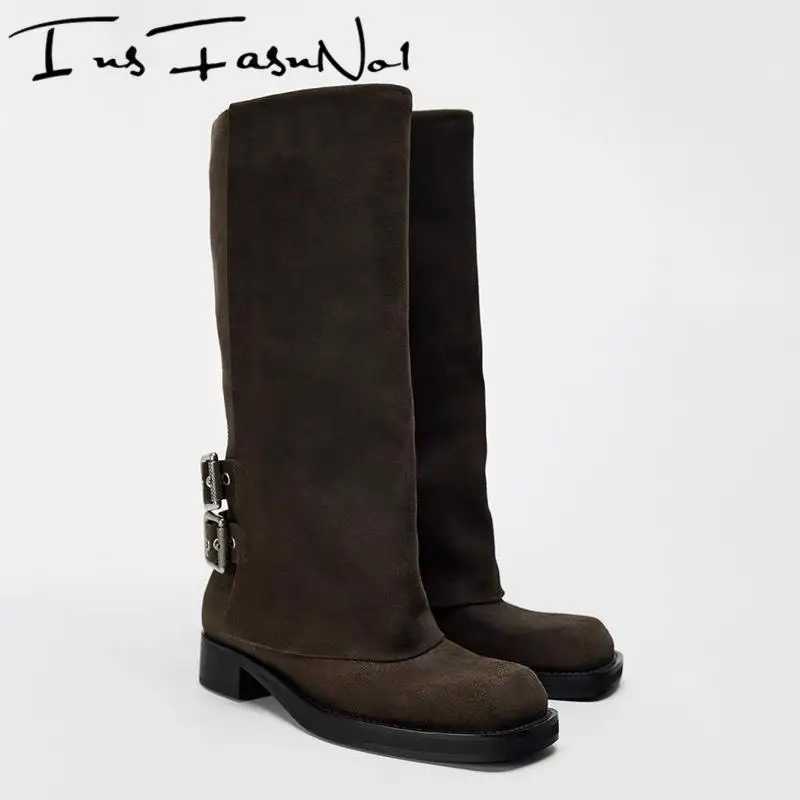 Luxury Designer Womens Knight Boots Thick Foot Platform Belt Buckle Square Toe Knee High Heels Fashionable Full Match Modern Botas Z250303