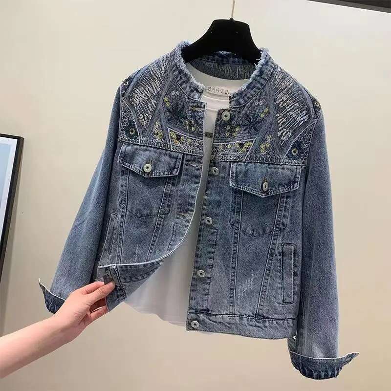 Vintage Beaded Women Bomber Jacket Autumn Embroidered Denim Jackets Blue Coat Turn-Down Collar Outerwears Washed Jaqueta Jeans