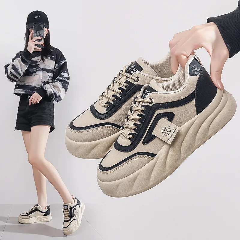 2025 Spring Designer s New Breathable White Shoes Low Cut Casual Leather Soft Soled Sports Shoes Thick Soled Multi Functional Sports And Leisure Outdo