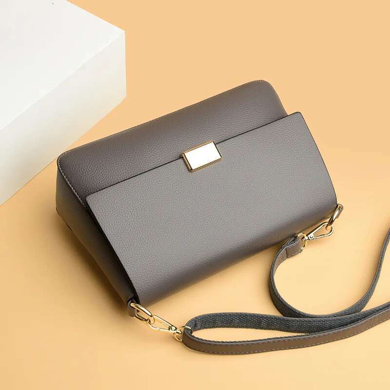 2025 New Trend Fashion Message Geniune Leather Girls Crossbody Women Shoulder Bags Big Size Capacity Multifunction Shopping Lady