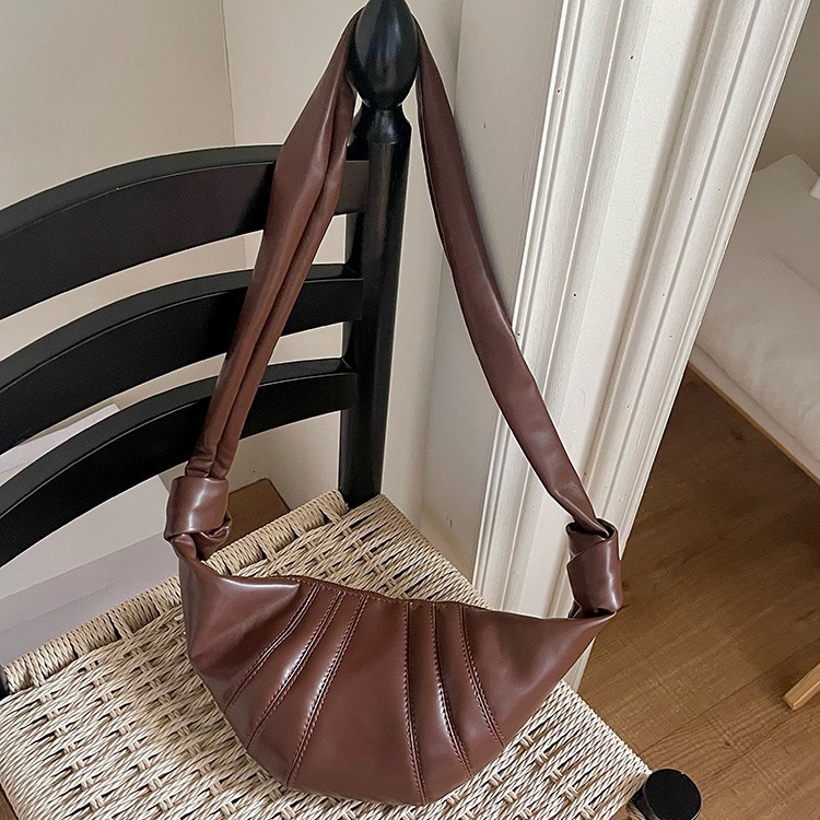 toteBag Shoulder bag ROSE NOIRE Autumn Versatile Crossbody New Women's Korean Version, High-End Feeling, Dumpling Bag, Niche Design, Shoulder Bag