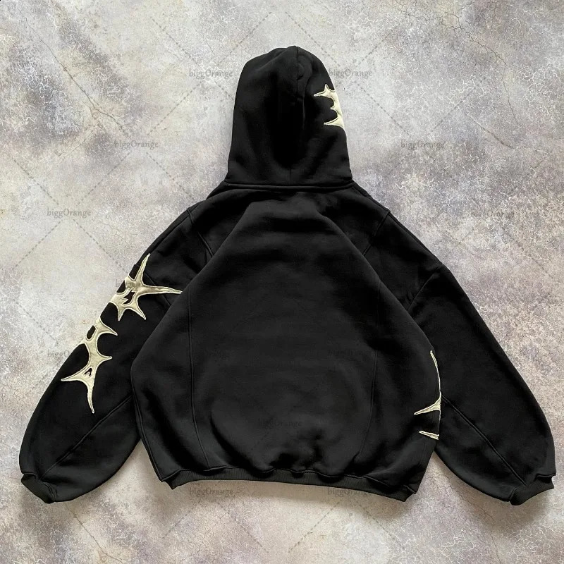 Street Hip-hop Retro Harajuku Y2K Embroidered Patchwork Fabric Fashion Loose Hoodie Men American Versatile Oversized Sweatshirt 250226