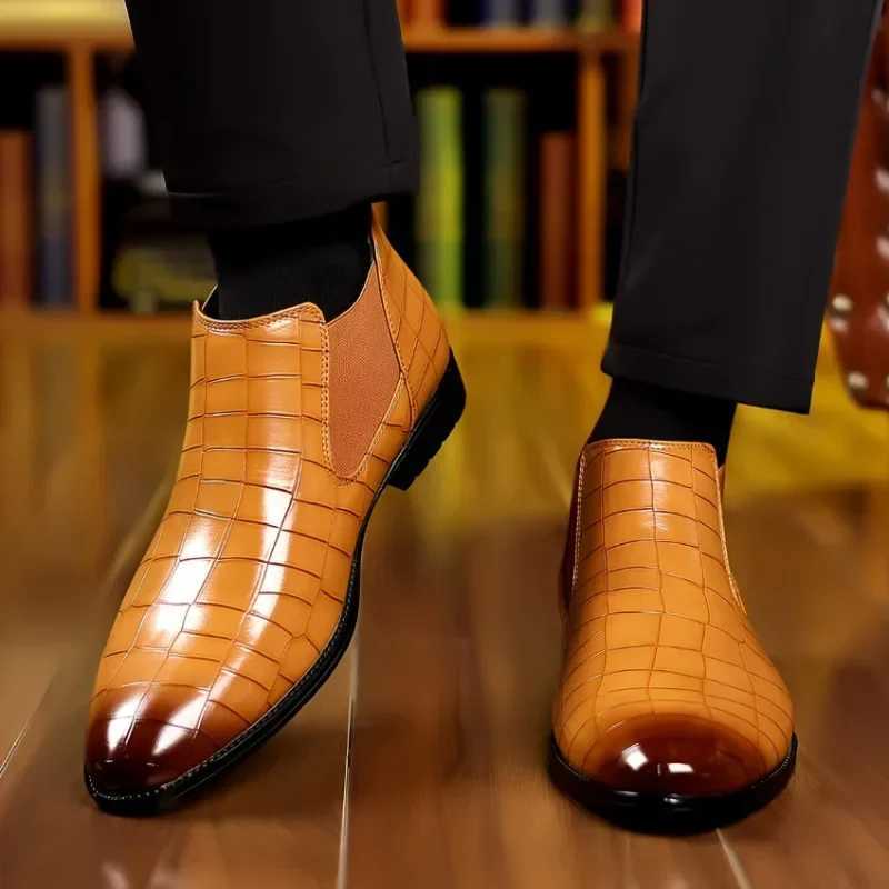 Mens Chelsea Boots Luxury Pointed-toe Ankle Boots Men Trendy High Quality Leather Shoes Business Dress Boots Big Size Men Shoes Z250303