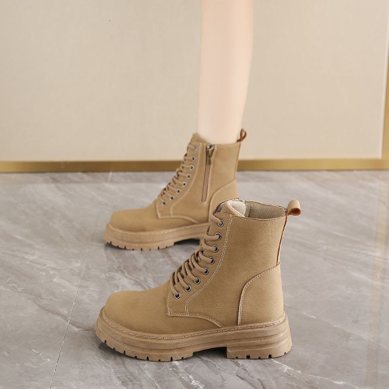2025 Designer s New Fashion Martin Women s Autumn UK Thick Bottom Short Multi Functional Yellow Brown Black Spot Short Boots Casual Shoes