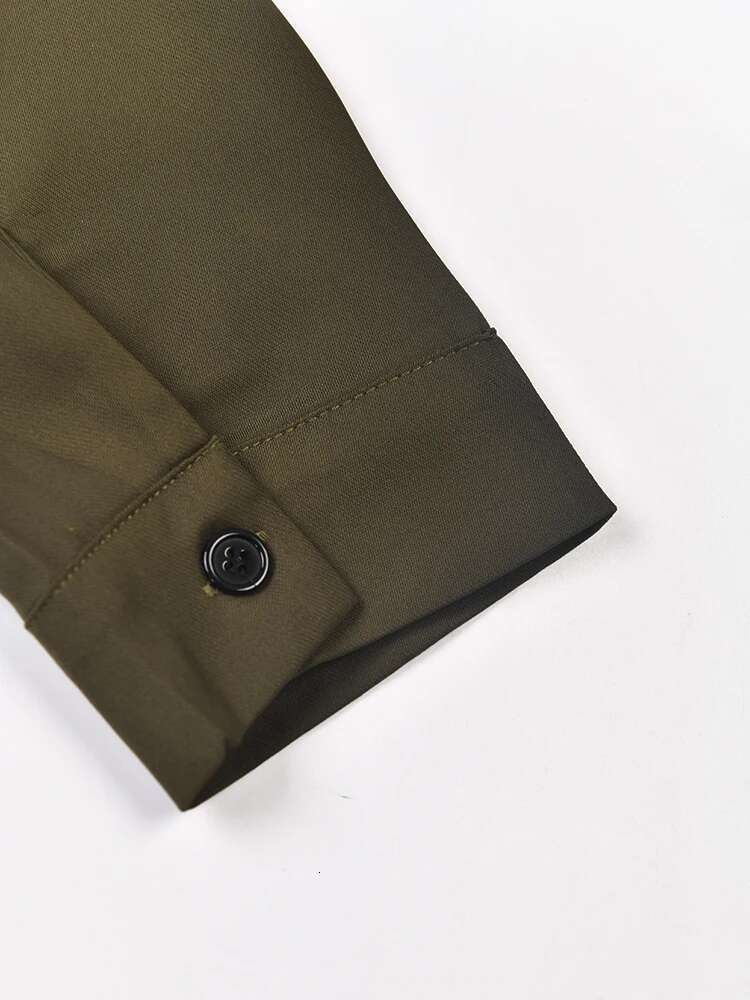EAM Army Green Trench Women Big Size New V-Neck Long Sleeve Loose Fit Windbreaker Fashion Spring Autumn 2025 1De108206