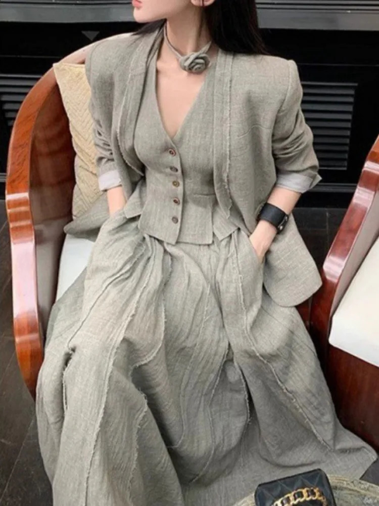 BJTZ Gray Lowkey Highend Style Exudes A Slimming And Casual Temperament Fashionable Niche Outerwear Three Piece Set 250225