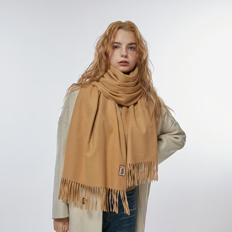 K039 100% wool blended high quality soft waxy solid color scarf for women simple thickened bear cloth label shawl warm neck scarf
