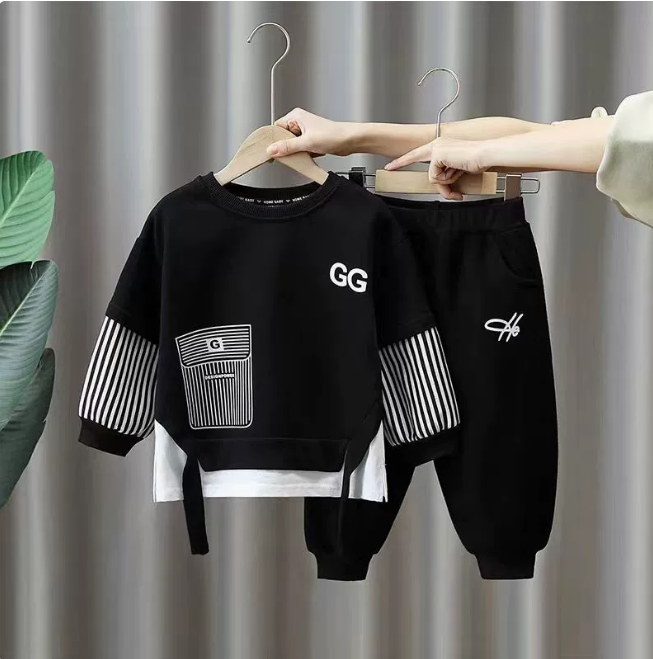 Boy's spring and autumn suit 2025 new children's handsome fashion clothes tide baby spring net red fashion hoodie J250303