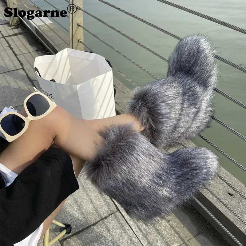 Winter shoes for women fluffy artificial raccoon fur leather boots for winter girls newly launched warm snow boots luxurious shoes Fahsion fur leather