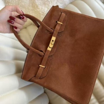 Designer Women's 2024 Autumn/Winter Commuter Large Capacity Handbag, Casual Single Shoulder Lock Solid Color Crossbody Bag