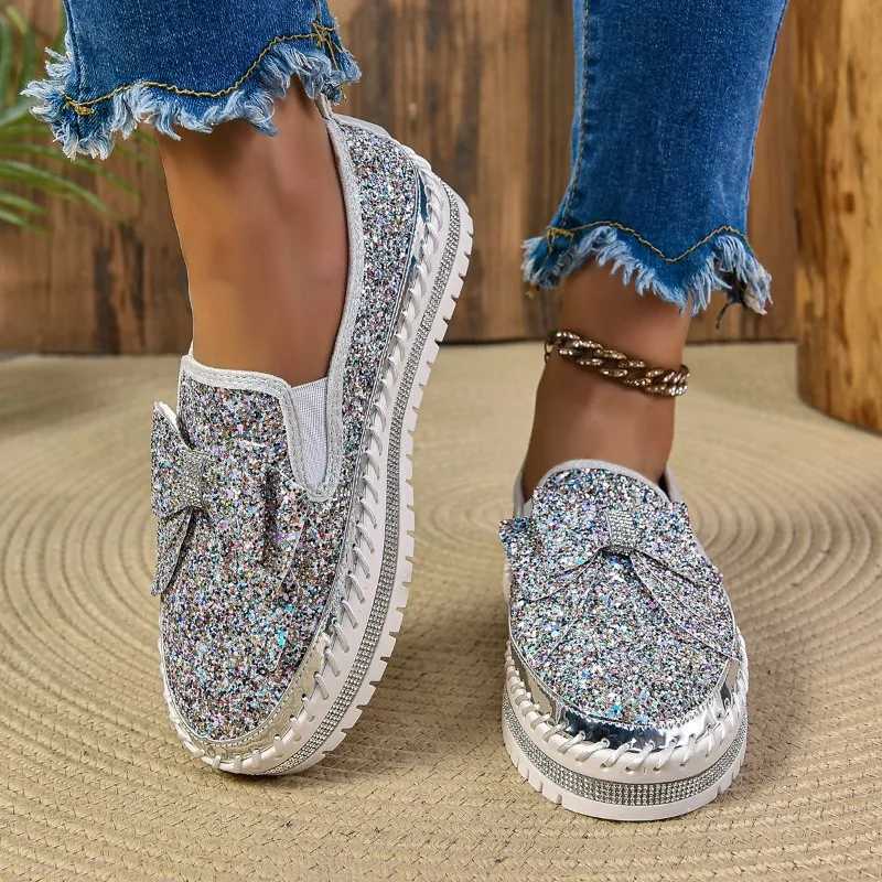 Shoes Women New Flats Sequined Sneakers Casual Women Lace-up Fine Diamond Sequins Platform Vulcanized Shoes M250303