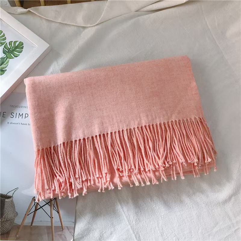 K040 Dongdaemun autumn and winter soft waxy silver silk bright silk clip pure color imitation cashmere scarf 310g thick warm shawl