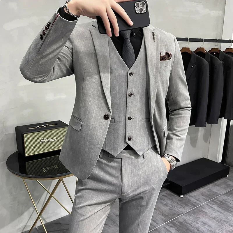 S7XL Blazer Vest Pants Highend Plaid Retro Business Suit Groom Wedding Party Slim Fashion British Style Performance 250224