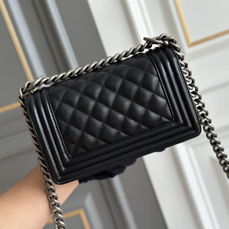 Elegant Calfskin Leather Flap Bag - Compact 20cm Design for Women's Shoulder & Crossbody Use 24C10