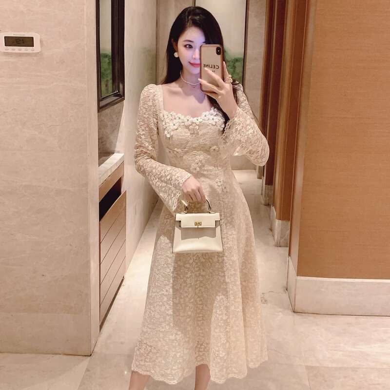 Elegant French Women Square Collar Prom Party Midi Dress New Spring 3D Ral Dias Flare Sleeve Hollow Out Lace Up Clothes