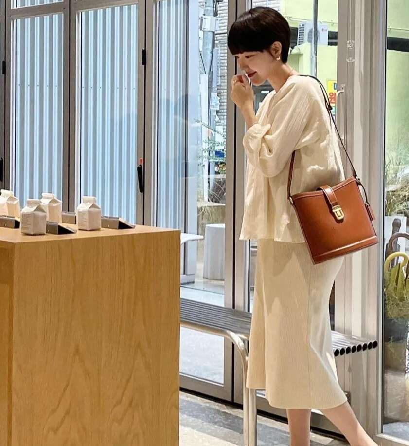 New Women's Bucket Genuine Leather Large Capacity One-Shoulder Handbag Crossbody Bag
