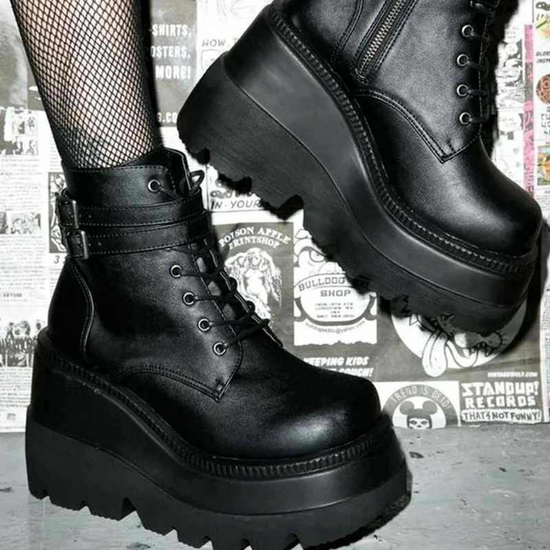 Luxury Brand Women High Heels Punk Gothic Female Motorcycle Boots Platform Women Boots Fashion Wedges Ankle Boots Big Size 36-42 Z250303