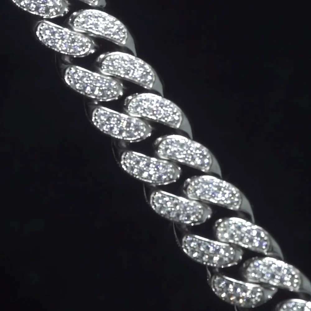 Sterg Sier Vvs d Color Hand Set Moissanite Hip Hop Cuban k Chain Custom Necklace for Men in Exclusi with Certificate