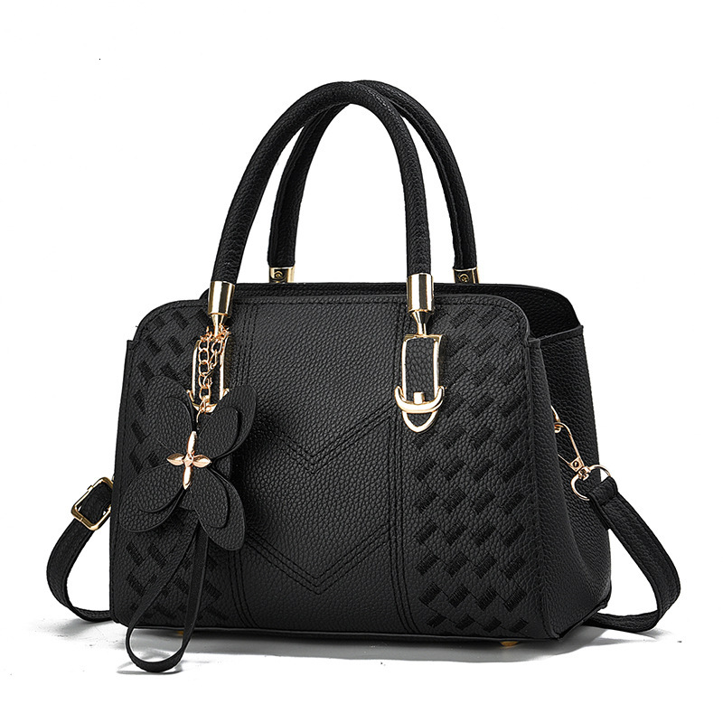 Women's 2025 Korean version handbag fashionable and atmospheric middle-aged single shoulder crossbody women's bag versatile new style
