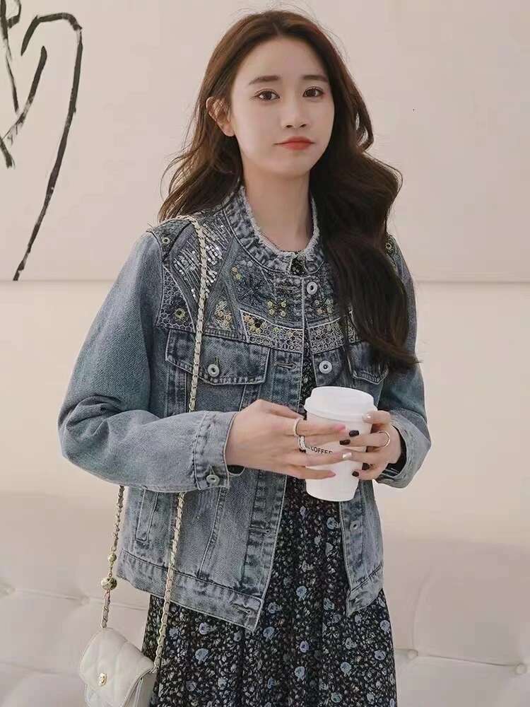 Vintage Beaded Women Bomber Jacket Autumn Embroidered Denim Jackets Blue Coat Turn-Down Collar Outerwears Washed Jaqueta Jeans