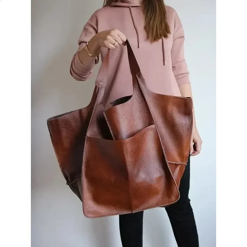 Large Women Handbags Interior Zipper Pockets Shoulder Bags Capaccity Vintage Style Soft Leather Hasp Bucket Bags 250305