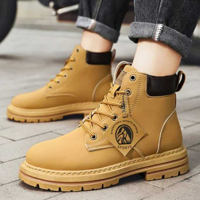 Mens leather shoes top boot designer luxury mens motorcycle boots British style mens ankle boots branded lace upper platform boots Z250303