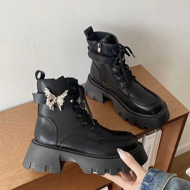 Punk Style Short Boots Womens 2023 Fall New Netflix Hundred with Biker Boots Handsome Gothic Thick Bottom Boots Z250303