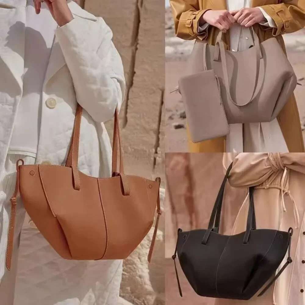 Bag Retro Bucket Handbag Small-Capacity Underarm Tote Bags Fashion Elegant Classic Wings Women Accessories Lady Gifts