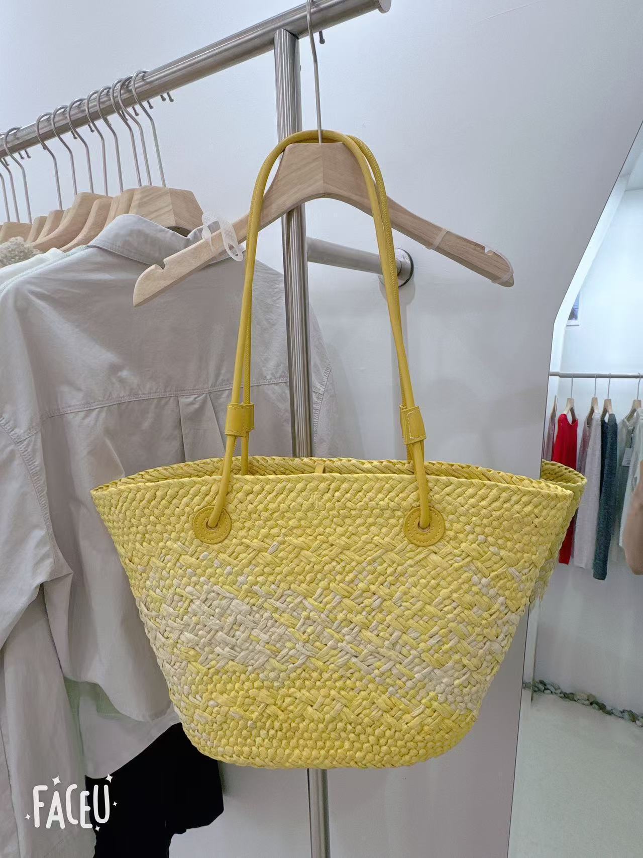 French handbag for women in summer 2025, new capacity beach and seaside vacation straw woven hand-held shoulder bag, large bag #swissmilitary