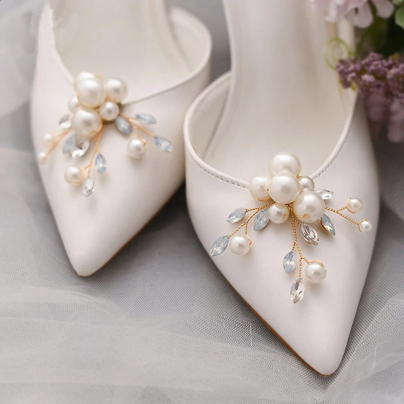 1PC Bag PendantBrooch Crystal Pearls Charm Buckle Handmade Alloy Flower Shoes Clip Removable Wedding Shoes Decoration 250218