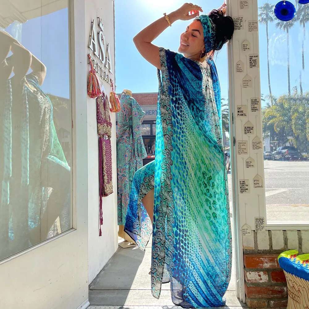 Women s Designer 2025 New Bohemian Clothing Sunshade Hoodies Beach Vacation Bikini Long Skirts Fashion Casual Beach Wear