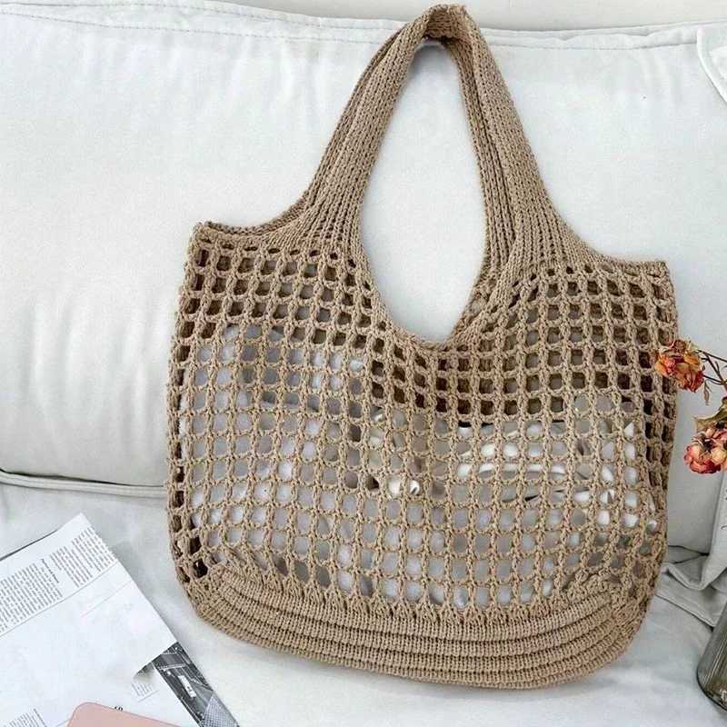 New Arrival Fashion crocheted womens bag summer beach handbag Lafia fashion handbag grass bag Bohemian womens knitted shoulder bag T250303
