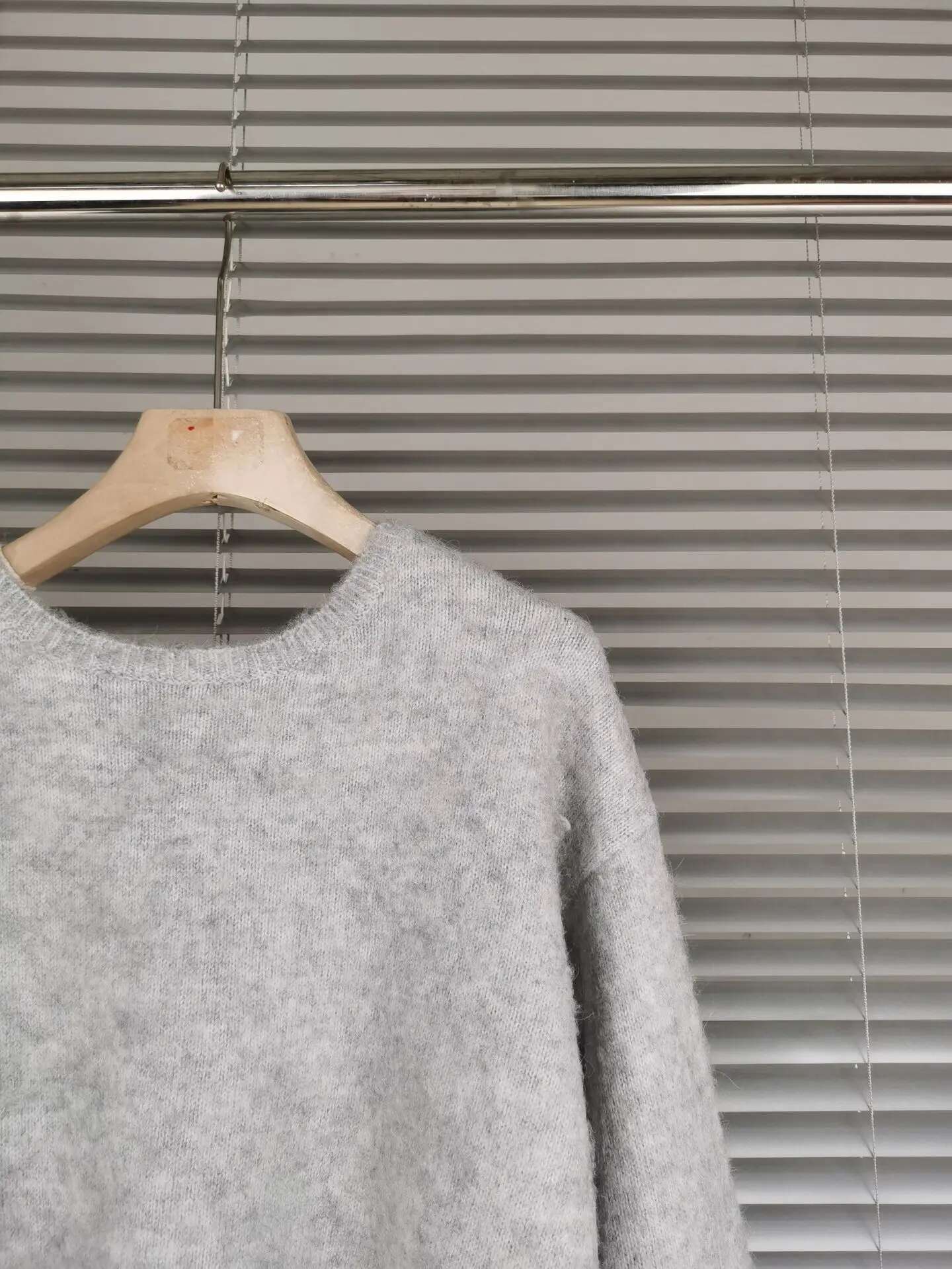 Women 2025 Spring Autumn Backless Large Bow Ed Sexy Knitted Sweater All Match Bottoming Pullover Tops