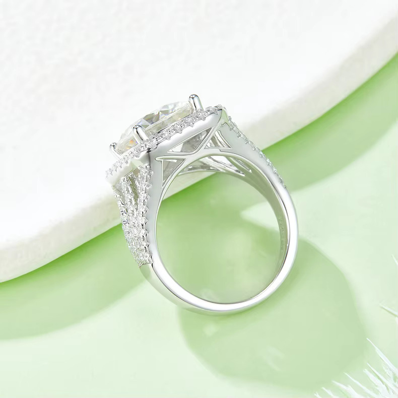 Classic With 5.0CT D White Moissanite Ring for Women