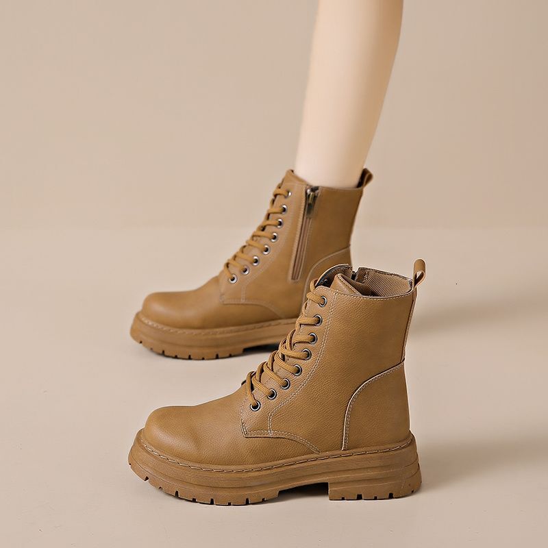 2025 Designer s New Fashion Martin Women s Autumn UK Thick Bottom Short Multi Functional Yellow Brown Black Spot Short Boots Casual Shoes