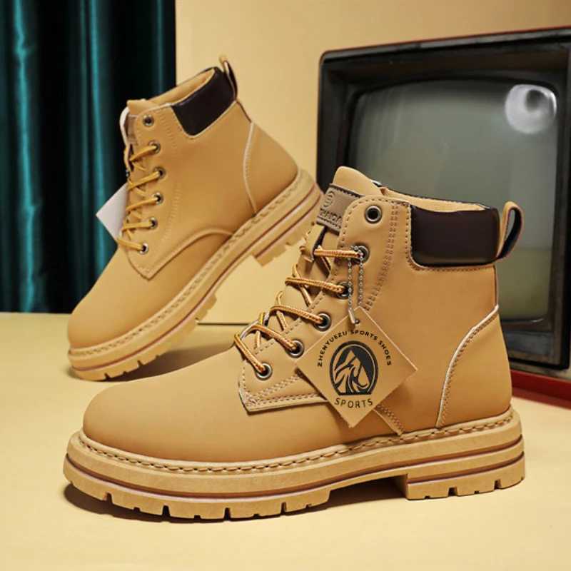 High Top Mens Ankle Boots Designer Luxury Man Motorcycle Boots British Style Leather Boots Brand Lace-Up Men Shoes Mens Boots Z250303