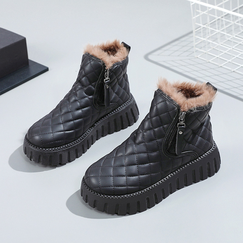 2025 Designer s New Martin Velvet Warm Sponge Cake Same Middle Top Shoes Thick Bottom Comfortable Outdoor Anti Slip Women s Snow Boots