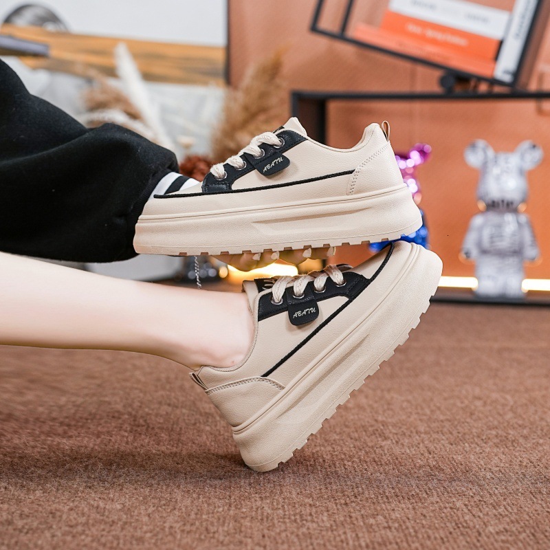 Fashion Splicing Color Thick Sole Height Increasing Sports Style 2025 Designer New Eye-catching Women s Shoes Spring And Summer New Products