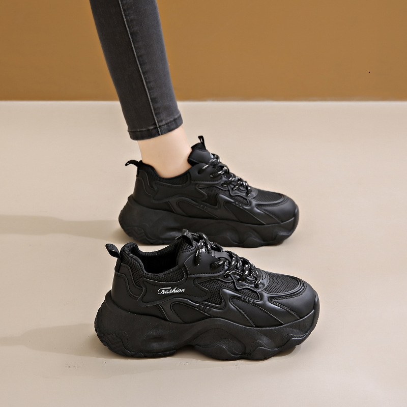 2025 Spring summer Designer s New Mesh Breathable Sports Womens Shoes Multi Functional Thick Soled Height Increasing Fashion Casual Womens Shoes