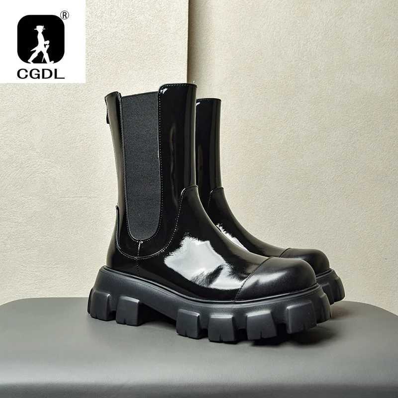 Luxury patent leather mens Chelsea boots thick soled platform leather ankle boots casual knight shoes motorcycle boots Z250303