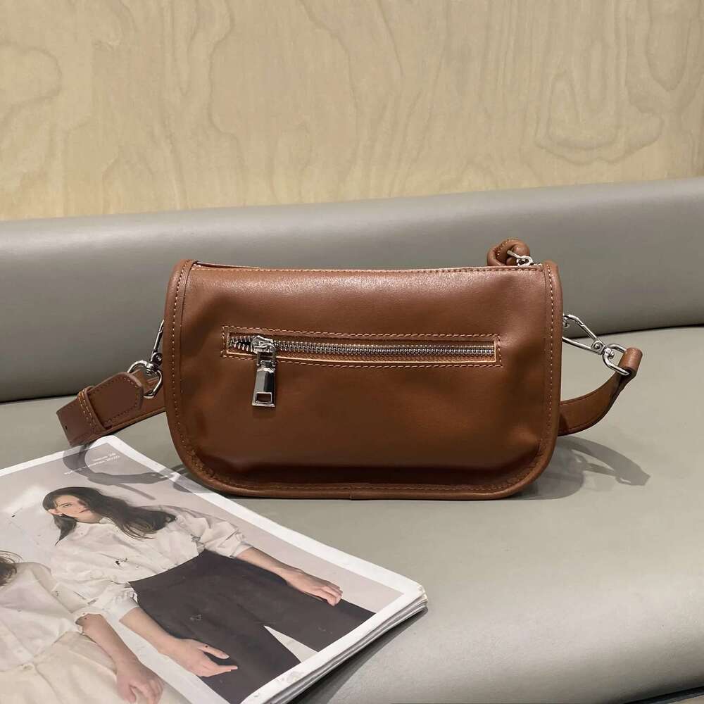 Real Cowhide Leather Versatile Women's Handbag, Shoulder Crossbody Small Bag, Fashionable Ladies' Lightweight Shell Phone Bag