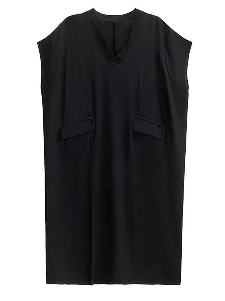 EAM Women Black Brief Thin Hem Slit Casual Big Sie Midi Dress New V-Neck Sleeveless Fashion Tide Spring Summer 2024 1Dh5029