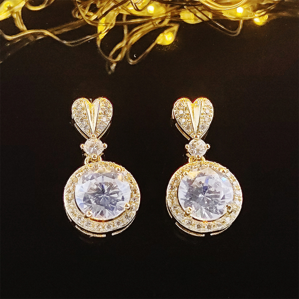 Stud Earrings Classic 925 Sterling Silver Crystal Earrings Wedding Round Pendant Diamond Stud Gold Heart Shape Luxury Bridal Stud