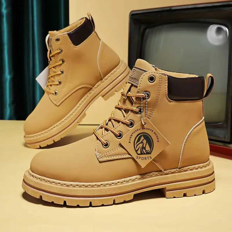 Mens leather shoes top boot designer luxury mens motorcycle boots British style mens ankle boots branded lace upper platform boots Z250303