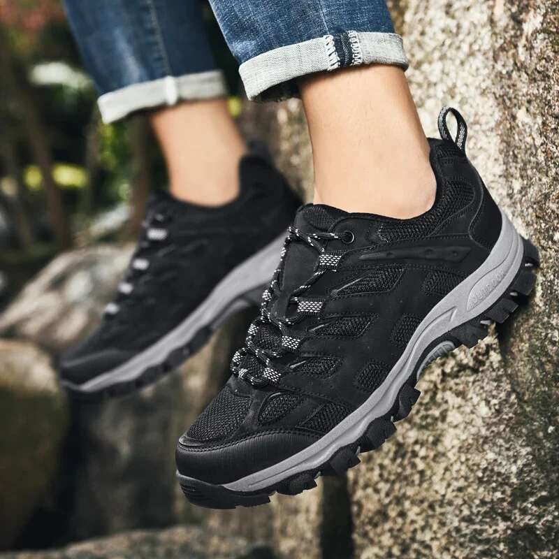 2025 High Quality Men's Hiking Breathable Outdoor Man Trekking Sneakers Anti Slip Mountain Climbing Hunting Shoes